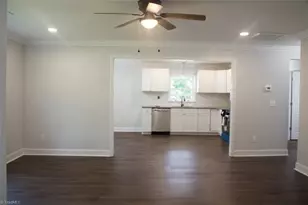 1000 Pine Cir Dr, High Point, NC 27265 - Photo 10