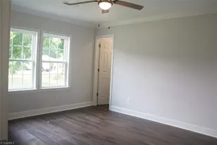 1000 Pine Cir Dr, High Point, NC 27265 - Photo 6