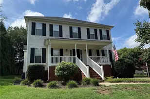 2740 Bridgeport Dr, Winston-Salem, NC 27103 - Photo 2