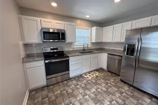 2740 Bridgeport Dr, Winston-Salem, NC 27103 - Photo 6