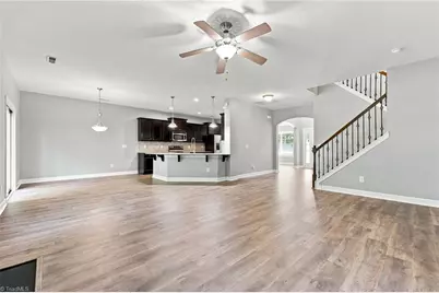 5409 Torwood Drive, Greensboro, NC 27409 - Photo 8