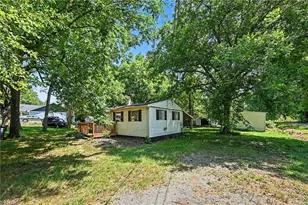 120 1st St, Haw River, NC 27258 - Photo 4