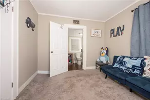 5102 Old Walkertown Rd, Winston-Salem, NC 27105 - Photo 24