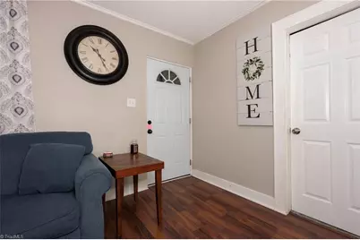 5102 Old Walkertown Road, Winston-Salem, NC 27105 - Photo 10