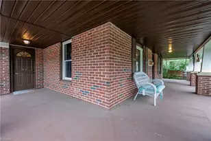 5102 Old Walkertown Rd, Winston-Salem, NC 27105 - Photo 4
