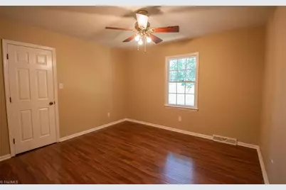 2694 Alderney Lane SW, Winston-Salem, NC 27103 - Photo 14