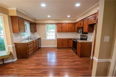 2694 Alderney Lane SW, Winston-Salem, NC 27103 - Photo 4