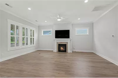 5106 Whaitley Lane, Greensboro, NC 27407 - Photo 8