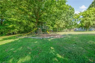 3902 Old Lexington Rd, Winston-Salem, NC 27107 - Photo 36