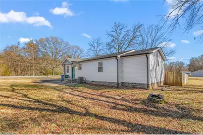 118 Shady Grove Road, Eden, NC 27288 - Photo 2