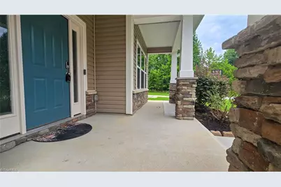 489 Green Arbor Lane, Winston-Salem, NC 27103 - Photo 2