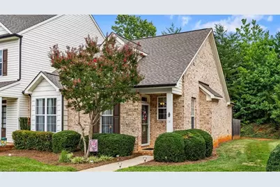 14 Rhododendron Drive, Greensboro, NC 27455 - Photo 2