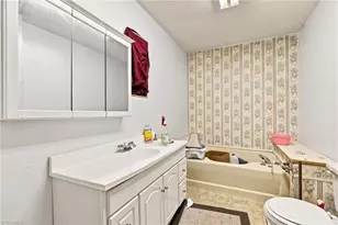 7166 Wright Rd, Thomasville, NC 27360 - Photo 14