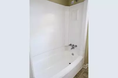 627 Morehead Street, Eden, NC 27288 - Photo 18