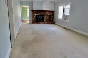 627 Morehead St, Eden, NC 27288 - Photo 14