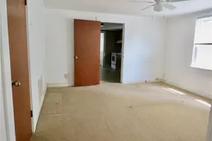 627 Morehead St, Eden, NC 27288 - Photo 18
