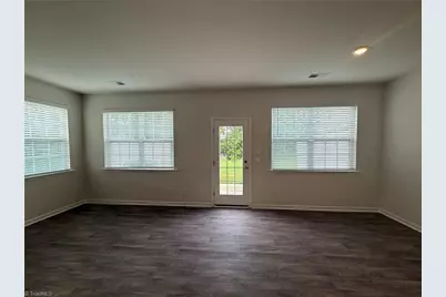 1106 Broholmer Lane, Greensboro, NC 27405 - Photo 4