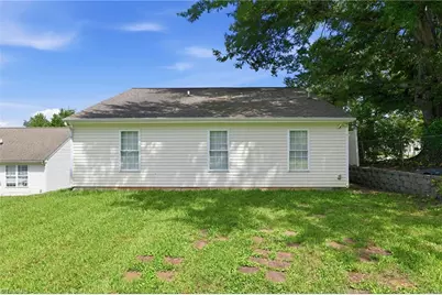 3 Franklinwood Drive, Greensboro, NC 27401 - Photo 32