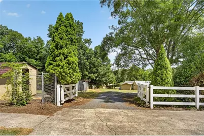 4262 Nc Highway 49 S, Asheboro, NC 27205 - Photo 20