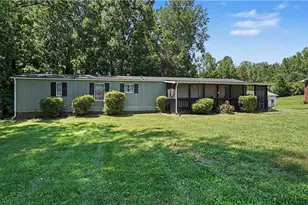 326 Hudson Rd, Midway, NC 27107 - Photo 2