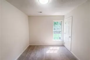 2110 Carlisle Way, High Point, NC 27265 - Photo 8