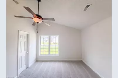 2110 Carlisle Way, High Point, NC 27265 - Photo 4