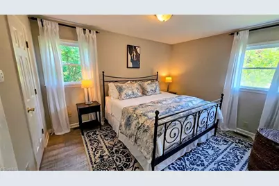 1324 Kenwood Street, Winston-Salem, NC 27103 - Photo 10