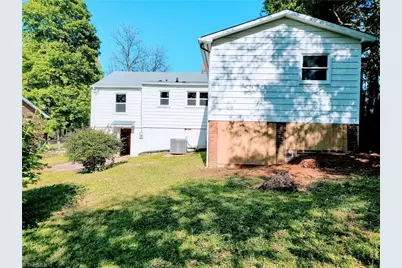 1324 Kenwood Street, Winston-Salem, NC 27103 - Photo 32