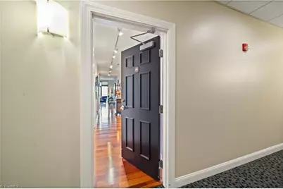 530 N Trade Street #406, Winston-Salem, NC 27101 - Photo 36
