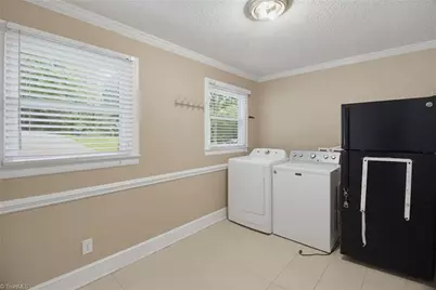 488 Lansdowne Place, Wallburg, NC 27107 - Photo 22