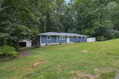 488 Lansdowne Place, Wallburg, NC 27107 - Photo 2