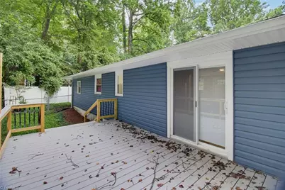 488 Lansdowne Place, Wallburg, NC 27107 - Photo 24
