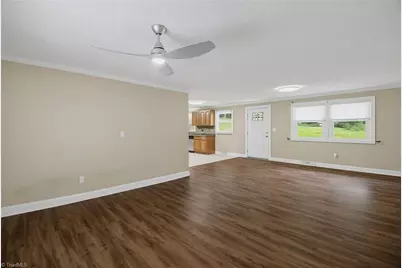 488 Lansdowne Place, Wallburg, NC 27107 - Photo 6