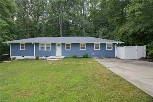488 Lansdowne Pl, Wallburg, NC 27107 - Photo 1