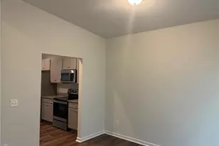 448 Infinity Cir, Winston-Salem, NC 27103 - Photo 2