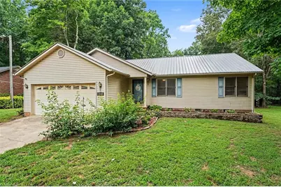 1848 Woodglo Drive, Asheboro, NC 27205 - Photo 2