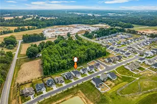 7388 Deerhurst Ln, Kernersville, NC 27284 - Photo 28