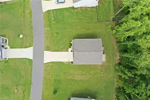 1056 Creedson Ct, Browns Summit, NC 27214 - Photo 8