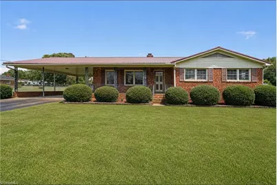 136 Beckford Drive, Lexington, NC 27295 - Photo 1