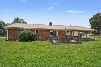 136 Beckford Drive, Lexington, NC 27295 - Photo 24