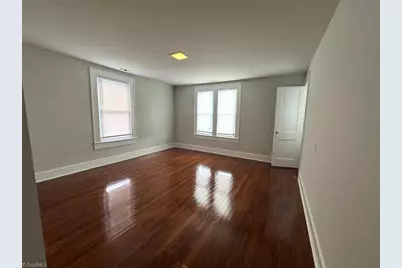 328 Sellars Street, Burlington, NC 27217 - Photo 2