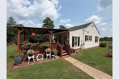 10317 Nc Highway 49 S, Liberty, NC 27298 - Photo 6