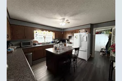 10317 Nc Highway 49 S, Liberty, NC 27298 - Photo 22
