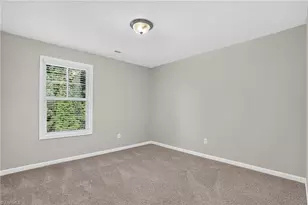 822 Riley Ln, Greensboro, NC 27455 - Photo 30