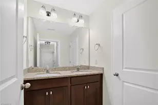 822 Riley Ln, Greensboro, NC 27455 - Photo 28