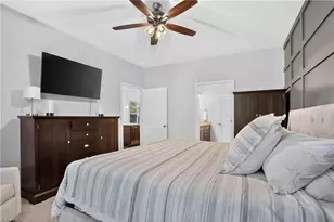 822 Riley Ln, Greensboro, NC 27455 - Photo 20