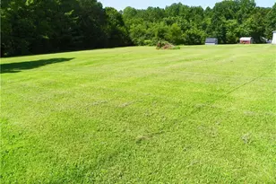 486 Odell Owen Rd, Lexington, NC 27295 - Photo 2