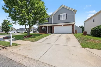 4501 Wolf Run Drive, Greensboro, NC 27406 - Photo 4