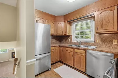 3212 Flanders Court, High Point, NC 27265 - Photo 6