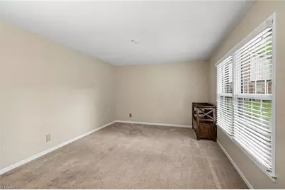 3212 Flanders Court, High Point, NC 27265 - Photo 4